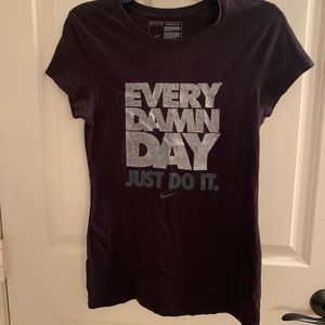 Nike T-shirt